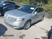 ✅ 2010 Lincoln MKT • VIN: 2LMHJ5FR8ABJ10393 • Lot: 43480419. Listed on IAAI with 155,787 mi. Free auction sales archive from the USA and detailed vehicle history report at DreamBid. Image 2.