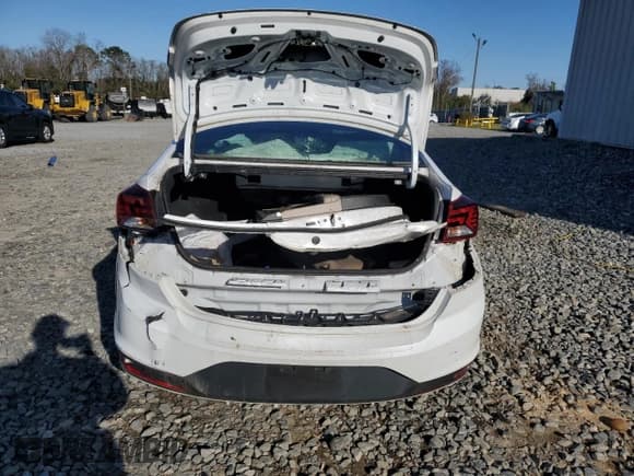✅ 2019 Hyundai Elantra SE • VIN: 5NPD74LF6KH461844 • Lot: 46657985. Listed on Copart with Not provided. Free auction sales archive from the USA and detailed vehicle history report at DreamBid. Image 6.