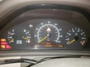 ✅ 1996 Mercedes-Benz E 320 • VIN: WDBJF55F6TJ002734 • Lot: 65180735. Listed on Copart with 148,948 mi. Free auction sales archive from the USA and detailed vehicle history report at DreamBid. Image 9.