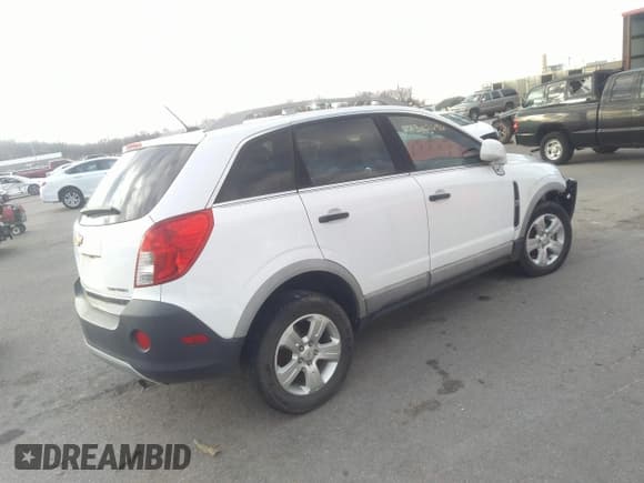 ✅ 2014 Chevrolet Captiva Sport LS • VIN: 3GNAL2EK7ES642241 • Lot: 22302696. Listed on IAAI with 96,086 mi. Free auction sales archive from the USA and detailed vehicle history report at DreamBid. Image 4.