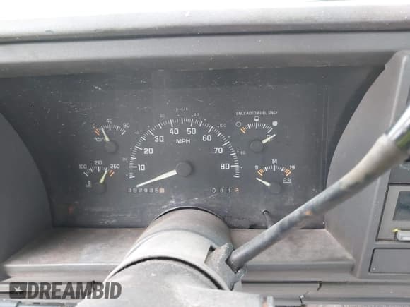 ✅ 1994 GMC Sierra 1500 SLE1 • VIN: 2GTEC19ZXR1545189 • Lot: 43866544. Wystawiony na IAAI z przebiegiem 392 935 mil. Bezpłatny archiwum sprzedaży aukcyjnych z USA i szczegółowy raport historii pojazdu na DreamBid. Zdjęcie 7.