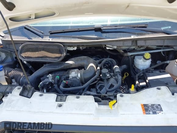 ✅ 2023 Ford Transit Cargo • VIN: 1FTBR3X82PKB46510 • Lot: 42649392. Wystawiony na IAAI z przebiegiem 55 265 mil. Bezpłatny archiwum sprzedaży aukcyjnych z USA i szczegółowy raport historii pojazdu na DreamBid. Zdjęcie 10.