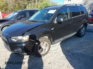 ✅ 2010 Mitsubishi Outlander ES • VIN: JA4AT2AW6AZ002403 • Лот: 43448485. Опубликован ранее на IAAI с пробегом 114 340 миль. Бесплатный доступ к архиву аукционных продаж из США и подробный отчёт об истории автомобиля на DreamBid. Изображение 2.