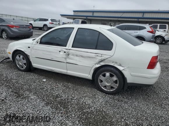 ✅ 2002 Volkswagen Jetta GLS • VIN: 3VWSE69M52M065796 • Lot: 79679834. Wystawiony na Copart z przebiegiem 185 226 mil. Bezpłatny archiwum sprzedaży aukcyjnych z USA i szczegółowy raport historii pojazdu na DreamBid. Zdjęcie 2.