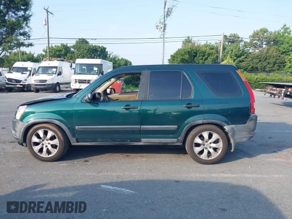 ✅ 2004 Honda CR-V LX • VIN: SHSRD78404U243240 • Lot: 42579289. Listed on IAAI with 211,273 mi. Free auction sales archive from the USA and detailed vehicle history report at DreamBid. Image 14.