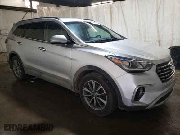 ✅ 2019 Hyundai Santa Fe SE • VIN: KM8SNDHF9KU303778 • Lot: 64267313. Wystawiony na Copart z przebiegiem 125 410 mil. Bezpłatny archiwum sprzedaży aukcyjnych z USA i szczegółowy raport historii pojazdu na DreamBid. Zdjęcie 4.