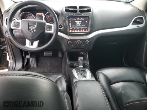 ✅ 2015 Dodge Journey Limited • VIN: 3C4PDCDG2FT630643 • Lot: 78949394. Wystawiony na Copart z przebiegiem 85 682 mil. Bezpłatny archiwum sprzedaży aukcyjnych z USA i szczegółowy raport historii pojazdu na DreamBid. Zdjęcie 8.