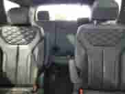 ✅ 2022 Hyundai Palisade Calligraphy • VIN: KM8R7DHE0NU356034 • Lot: 70892474. Wystawiony na Copart z przebiegiem 75 609 mil mil. Skorzystaj z bezpłatnego archiwum sprzedaży aukcyjnych z USA i zobacz szczegółowy raport historii pojazdu na DreamBid. Zdjęcie 10.