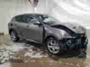 2024 Dodge Hornet R/T z VIN ZACPDFCWXR3A32989, wystawiony jako Copart lot #60860585 z przebiegiem 22 837 mil mil oraz Czysty tytuł • Clean title. Historia ofert i sprzedaży dostępna na DreamBid. Obrazek 4.