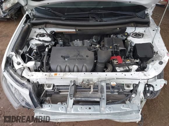 ✅ 2019 Mitsubishi Outlander SE • VIN: JA4AD3A33KZ006449 • Lot: 43737150. Listed on IAAI with 84,747 mi. Free auction sales archive from the USA and detailed vehicle history report at DreamBid. Image 10.