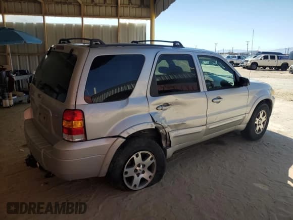 ✅ 2005 Ford Escape Limited • VIN: 1FMCU94125KB93798 • Lot: 54359995. Listed on Copart with 381,910 mi. Free auction sales archive from the USA and detailed vehicle history report at DreamBid. Image 3.
