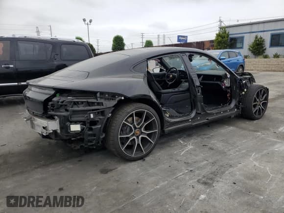 ✅ 2022 Porsche Taycan • VIN: WP0AA2Y17NSA14812 • Lot: 57610295. Wystawiony na Copart z przebiegiem 35 733 mil. Bezpłatny archiwum sprzedaży aukcyjnych z USA i szczegółowy raport historii pojazdu na DreamBid. Zdjęcie 3.