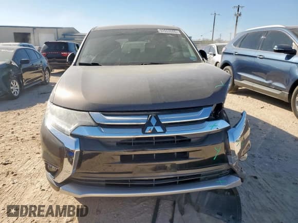 ✅ 2017 Mitsubishi Outlander SE • VIN: JA4AD3A31HZ039684 • Lot: 92653555. Wystawiony na Copart z przebiegiem 99 910 mil. Bezpłatny archiwum sprzedaży aukcyjnych z USA i szczegółowy raport historii pojazdu na DreamBid. Zdjęcie 5.