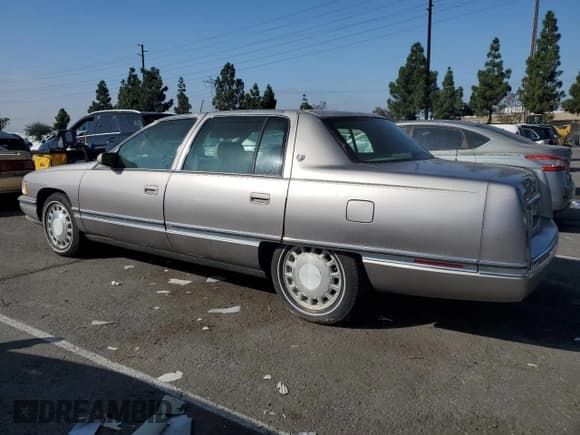 ✅ 1996 Cadillac DeVille • VIN: 1G6KD52Y8TU200069 • Lot: 85326585. Listed on Copart with Not provided. Free auction sales archive from the USA and detailed vehicle history report at DreamBid. Image 2.