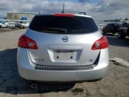 ✅ 2008 Nissan Rogue SL • VIN: JN8AS58T58W003709 • Лот: 87622745. Опубликован ранее на Copart с пробегом 207 282 миль. Бесплатный доступ к архиву аукционных продаж из США и подробный отчёт об истории автомобиля на DreamBid. Изображение 6.