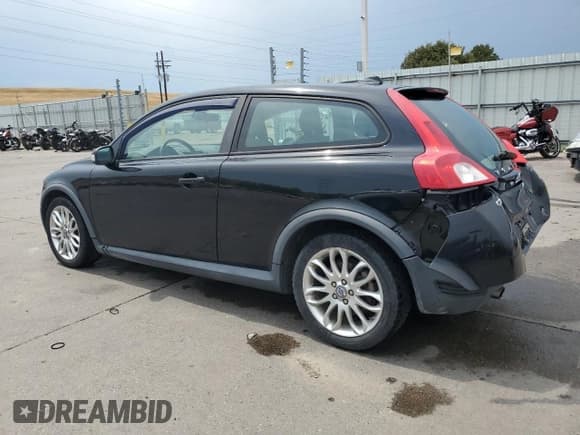 ✅ 2009 Volvo C30 • VIN: YV1MK672792123859 • Lot: 66503025. Listed on Copart with 113,909 mi. Free auction sales archive from the USA and detailed vehicle history report at DreamBid. Image 2.