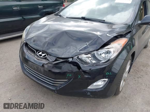 2013 Hyundai Elantra GLS z VIN KMHDH4AE0DU927201, wystawiony jako IAAI lot #43383253 z przebiegiem 117 024 mil mil oraz . Historia ofert i sprzedaży dostępna na DreamBid. Obrazek 6.