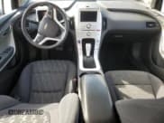 ✅ 2013 Chevrolet Volt • VIN: 1G1RA6E43DU100278 • Lot: 77656264. Wystawiony na Copart z przebiegiem 130 769 mil. Bezpłatny archiwum sprzedaży aukcyjnych z USA i szczegółowy raport historii pojazdu na DreamBid. Zdjęcie 8.