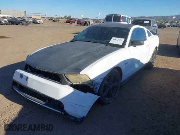 ✅ 2012 Ford Mustang GT Premium • VIN: 1ZVBP8CF2C5266188 • Lot: 43633639. Listed on IAAI with 137,769 mi. Free auction sales archive from the USA and detailed vehicle history report at DreamBid. Image 2.