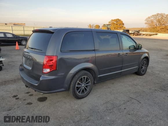 ✅ 2015 Dodge Grand Caravan SE • VIN: 2C4RDGBG4FR523325 • Lot: 91250245. Wystawiony na Copart z przebiegiem 83 132 mil. Bezpłatny archiwum sprzedaży aukcyjnych z USA i szczegółowy raport historii pojazdu na DreamBid. Zdjęcie 3.