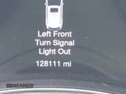 ✅ 2018 Jeep Grand Cherokee Limited • VIN: 1C4RJFBG7JC180997 • Lot: 43614446. Wystawiony na IAAI z przebiegiem 128 111 mil. Bezpłatny archiwum sprzedaży aukcyjnych z USA i szczegółowy raport historii pojazdu na DreamBid. Zdjęcie 15.