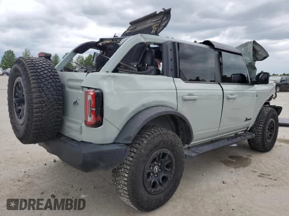 ✅ 2023 Ford Bronco • VIN: 1FMEE5DP1PLB38727 • Lot: 62945695. Wystawiony na Copart z przebiegiem 25 342 mil. Bezpłatny archiwum sprzedaży aukcyjnych z USA i szczegółowy raport historii pojazdu na DreamBid. Zdjęcie 3.