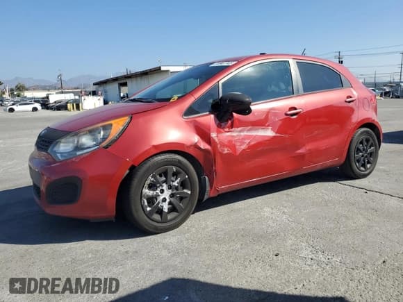 ✅ 2013 Kia Rio LX • VIN: KNADM5A3XD6310197 • Лот: 91847745. Опубликован ранее на Copart с пробегом 159 332 миль. Бесплатный доступ к архиву аукционных продаж из США и подробный отчёт об истории автомобиля на DreamBid. Изображение 1.