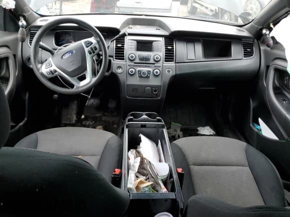 ✅ 2013 Ford Police Interceptor • VIN: 1FAHP2MK2DG188805 • Лот: 79180824. Опубликован ранее на Copart с пробегом 181 695 миль. Бесплатный доступ к архиву аукционных продаж из США и подробный отчёт об истории автомобиля на DreamBid. Изображение 8.