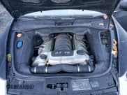 ✅ 2006 Porsche Cayenne S • VIN: WP1AB29PX6LA64790 • Lot: 86125275. Wystawiony na Copart z przebiegiem 137 552 mil. Bezpłatny archiwum sprzedaży aukcyjnych z USA i szczegółowy raport historii pojazdu na DreamBid. Zdjęcie 11.