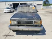 ✅ 1990 Isuzu Trooper • VIN: JACCH58R6L8904381 • Лот: 54351305. Опубликован ранее на Copart с пробегом 179 632 миль. Бесплатный доступ к архиву аукционных продаж из США и подробный отчёт об истории автомобиля на DreamBid. Изображение 5.