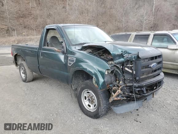 ✅ 2009 Ford F-250 XL • VIN: 1FTNF21539EA93428 • Лот: 49991185. Опубликован ранее на Copart с пробегом 135 974 миль. Бесплатный доступ к архиву аукционных продаж из США и подробный отчёт об истории автомобиля на DreamBid. Изображение 4.
