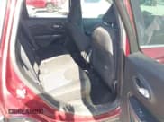 ✅ 2019 Jeep Cherokee Latitude • VIN: 1C4PJMCB3KD284140 • Лот: 42607798. Опубликован ранее на IAAI с пробегом 113 746 миль. Бесплатный доступ к архиву аукционных продаж из США и подробный отчёт об истории автомобиля на DreamBid. Изображение 8.