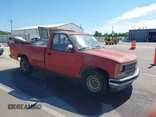 1988 Chevrolet Silverado 2500 с VIN 1GCFC24H6JZ151273, выставлен на аукционе IAAI как лот 42625042 с пробегом 87 026 миль миль и . История ставок и продаж доступна на DreamBid. Изображение 1.