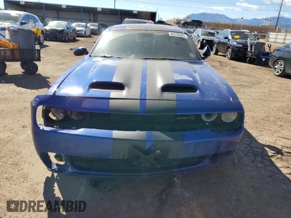 ✅ 2021 Dodge Challenger SRT Hellcat Redeye Widebody • VIN: 2C3CDZL94MH507960 • Lot: 46536885. Wystawiony na Copart z przebiegiem 17 639 mil. Bezpłatny archiwum sprzedaży aukcyjnych z USA i szczegółowy raport historii pojazdu na DreamBid. Zdjęcie 5.