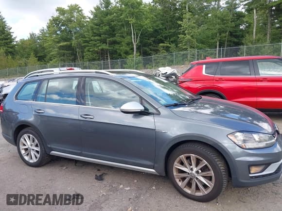 ✅ 2019 Volkswagen Golf S • VIN: 3VWH17AUXKM506457 • Lot: 42906860. Wystawiony na IAAI z przebiegiem 113 819 mil. Bezpłatny archiwum sprzedaży aukcyjnych z USA i szczegółowy raport historii pojazdu na DreamBid. Zdjęcie 13.