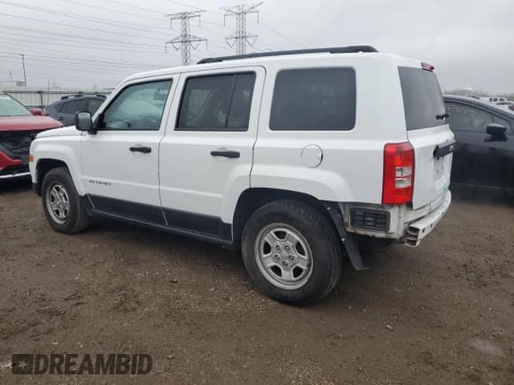 ✅ 2013 Jeep Patriot Sport • VIN: 1C4NJPBA0DD130490 • Lot: 93425945. Listed on Copart with 51,856 mi. Free auction sales archive from the USA and detailed vehicle history report at DreamBid. Image 2.