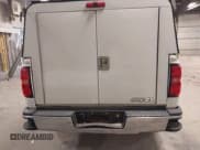 ✅ 2017 Chevrolet Silverado 2500HD Work Truck • VIN: 1GC2CUEG1HZ304992 • Lot: 42116602. Wystawiony na IAAI z przebiegiem 261 765 mil. Bezpłatny archiwum sprzedaży aukcyjnych z USA i szczegółowy raport historii pojazdu na DreamBid. Zdjęcie 16.