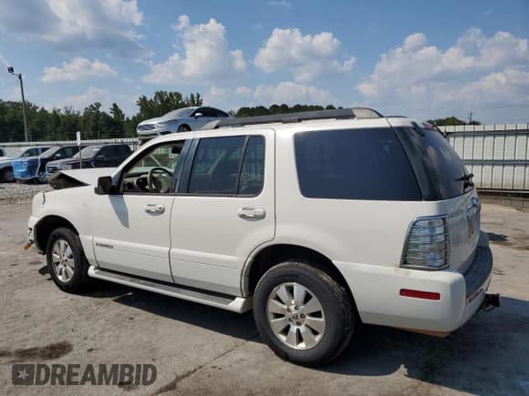 ✅ 2008 Mercury Mountaineer • VIN: 4M2EU37E98UJ12307 • Лот: 80564005. Опубликован ранее на Copart с пробегом 209 843 миль. Бесплатный доступ к архиву аукционных продаж из США и подробный отчёт об истории автомобиля на DreamBid. Изображение 2.