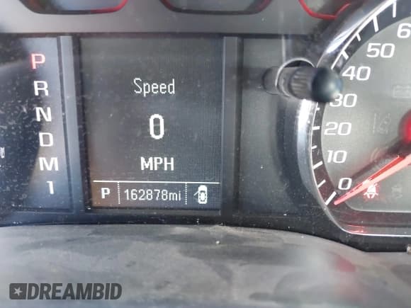 ✅ 2015 Chevrolet Silverado 2500HD Work Truck • VIN: 1GC2KUEG6FZ523396 • Lot: 38620400. Wystawiony na IAAI z przebiegiem 162 878 mil. Bezpłatny archiwum sprzedaży aukcyjnych z USA i szczegółowy raport historii pojazdu na DreamBid. Zdjęcie 15.