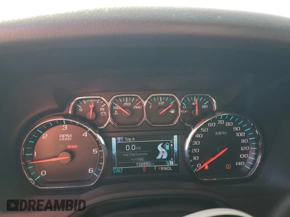 ✅ 2018 GMC Yukon XL SLT • VIN: 1GKS2GKC4JR185786 • Lot: 71130145. Listed on Copart with 132,850 mi. Free auction sales archive from the USA and detailed vehicle history report at DreamBid. Image 9.