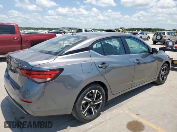 ✅ 2024 Nissan Sentra SV • VIN: 3N1AB8CV6RY348881 • Лот: 61971045. Опубликован ранее на Copart с пробегом 14 222 миль. Бесплатный доступ к архиву аукционных продаж из США и подробный отчёт об истории автомобиля на DreamBid. Изображение 3.