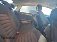 ✅ 2017 Ford Fusion SE • VIN: 3FA6P0H71HR217887 • Lot: 94418275. Wystawiony na Copart z przebiegiem 156 000 mil. Bezpłatny archiwum sprzedaży aukcyjnych z USA i szczegółowy raport historii pojazdu na DreamBid. Zdjęcie 10.