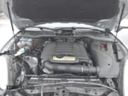 ✅ 2017 Porsche Cayenne • VIN: WP1AA2A25HKA80522 • Lot: 42288882. Listed on IAAI with 145,422 mi. Free auction sales archive from the USA and detailed vehicle history report at DreamBid. Image 10.