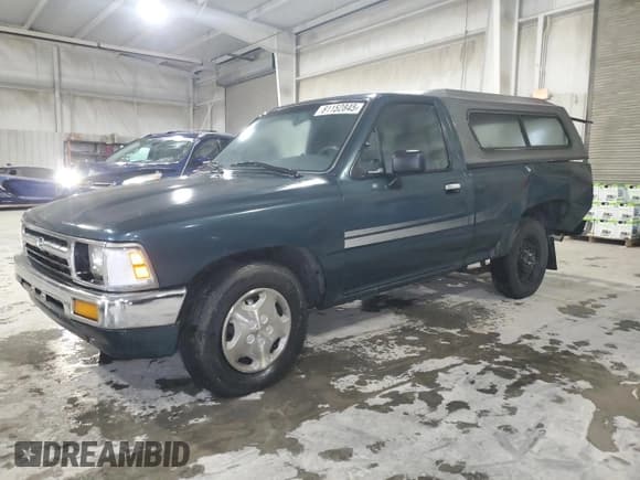 ✅ 1994 Toyota Pickup DLX • VIN: 4TARN81P4RZ190098 • Лот: 81152845. Опубликован ранее на Copart с пробегом 112 553 миль. Бесплатный доступ к архиву аукционных продаж из США и подробный отчёт об истории автомобиля на DreamBid. Изображение 1.