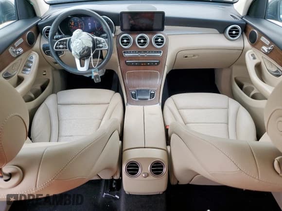 ✅ 2021 Mercedes-Benz GLC 300 • VIN: W1N0G8DB7MV263836 • Lot: 54708085. Listed on Copart with 67,313 mi. Free auction sales archive from the USA and detailed vehicle history report at DreamBid. Image 8.