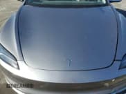 ✅ 2024 Tesla Model 3 • VIN: 5YJ3E1EA4RF872251 • Lot: 84894825. Wystawiony na Copart z przebiegiem Nie podano. Bezpłatny archiwum sprzedaży aukcyjnych z USA i szczegółowy raport historii pojazdu na DreamBid. Zdjęcie 11.