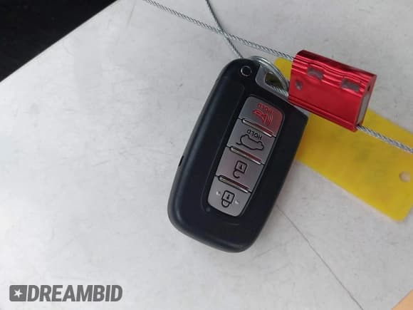 ✅ 2016 Hyundai Veloster Turbo Rally Edition • VIN: KMHTC6AE2GU259766 • Lot: 41476214. Wystawiony na IAAI z przebiegiem 73 483 mil. Bezpłatny archiwum sprzedaży aukcyjnych z USA i szczegółowy raport historii pojazdu na DreamBid. Zdjęcie 11.