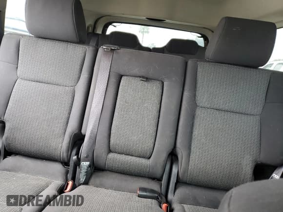 ✅ 2010 Jeep Commander Sport • VIN: 1J4RG4GK2AC121821 • Lot: 57793545. Listed on Copart with 171,405 mi. Free auction sales archive from the USA and detailed vehicle history report at DreamBid. Image 10.