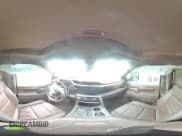 ✅ 2024 GMC Sierra 2500HD Denali • VIN: 1GT49REY1RF297168 • Lot: 70296515. Wystawiony na Copart z przebiegiem Nie podano. Bezpłatny archiwum sprzedaży aukcyjnych z USA i szczegółowy raport historii pojazdu na DreamBid. Zdjęcie 14.