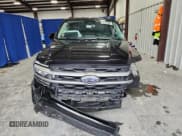 ✅ 2024 Ford Expedition XLT • VIN: 1FMJU1H85REA20037 • Lot: 89886315. Wystawiony na Copart z przebiegiem 56 471 mil. Bezpłatny archiwum sprzedaży aukcyjnych z USA i szczegółowy raport historii pojazdu na DreamBid. Zdjęcie 5.